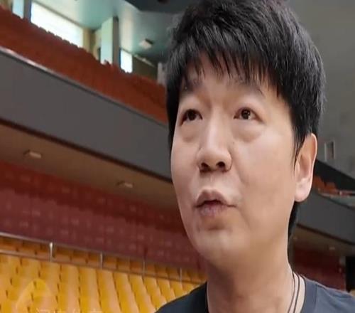 備戰廣東!于德豪受傷,邱彪展望比賽先做好防守,給足陶漢林肯定