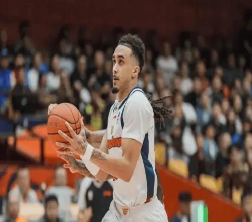 山東大勝廣東！瓊斯珀塞爾齊爆，3替補齊發揮，廣東只靠奎因死頂