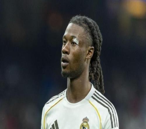 羅馬諾:皇馬不著急出售卡馬文加,若夏窗有巨額報價再看情況