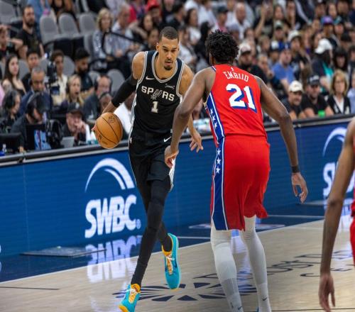 文班亞馬17+5傷退，馬刺橫掃76人！恩比德34+12，卡斯爾3雙創紀錄