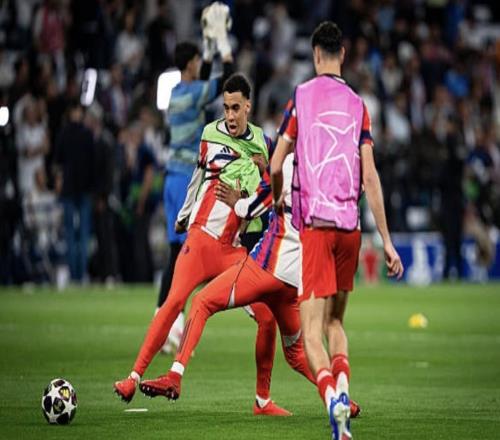 埃貝爾：小鹿還沒完全恢復到最佳狀態，但他愿為球隊盡全力