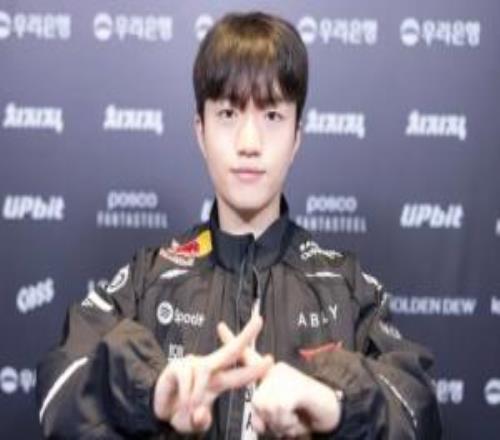 Keria：之前打得太畏縮，就跟隊(duì)友說要打得更自信些