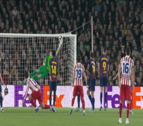 20！馬競掀翻巴薩，紅牌+世界波+替補奇兵，巴薩懸了