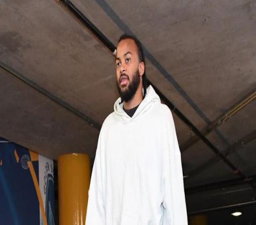 庫里:球隊也是在穆迪手術后第一次見他盼他早日康復強勢回歸