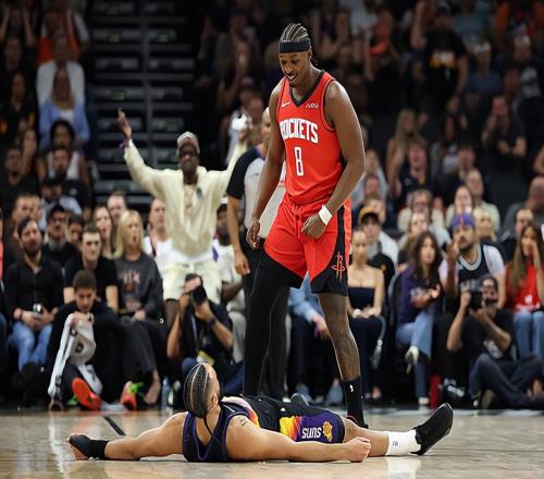 短短幾分鐘內(nèi)起到了奇效！火箭替補(bǔ)鋒線還是能夠起到作用的