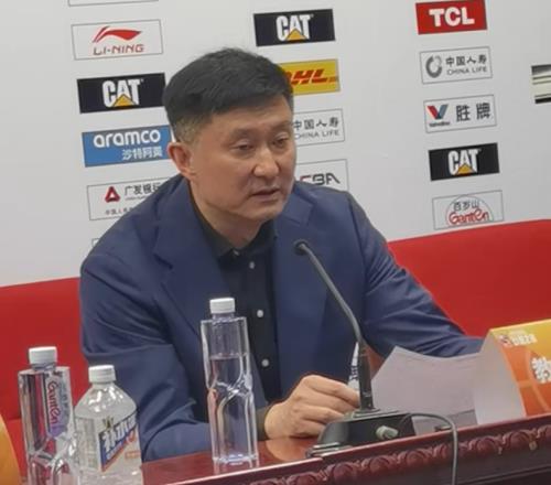 勝青島發布會！杜鋒大談幸運，稱贊王洪澤麥考爾，提2將身體不適