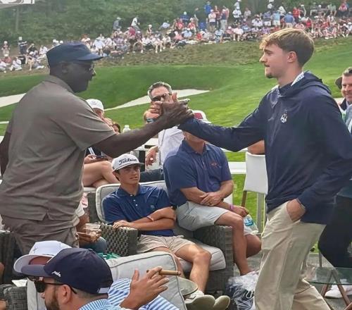 96分!轟下51+45啊,NBA又一現象級新秀,新一代“美國之子”誕生