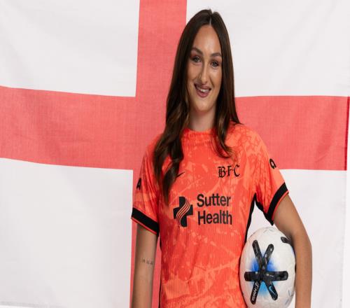 英格蘭女足緊急補招：曼聯棄將穿越3級聯賽，20歲殺回國家隊