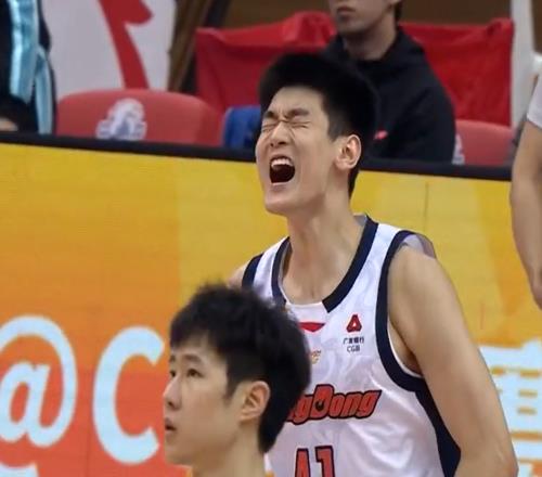 8中7！轟22分8板4助2帽，18歲小將成為廣東隊贏球奇兵