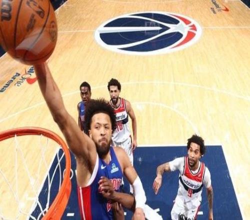 ESPN：坎寧安預計將在今日對陣雄鹿的比賽中復出