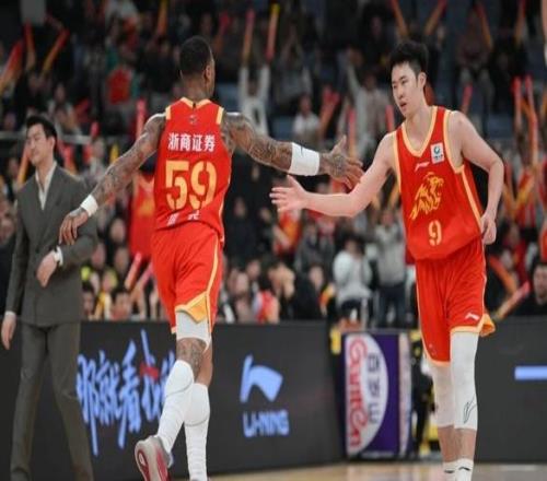 CBA最新消息！浙江廣廈簽約2米11大外援，薩林杰提前復出