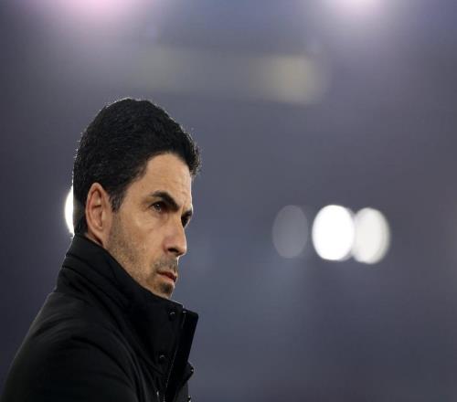 阿爾特塔續(xù)約談判壓哨暫停，傷愈前鋒提前3周復(fù)出