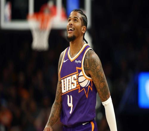 大戰在即，湖人將密切關注太陽隊布克和杰倫格林的傷情更新