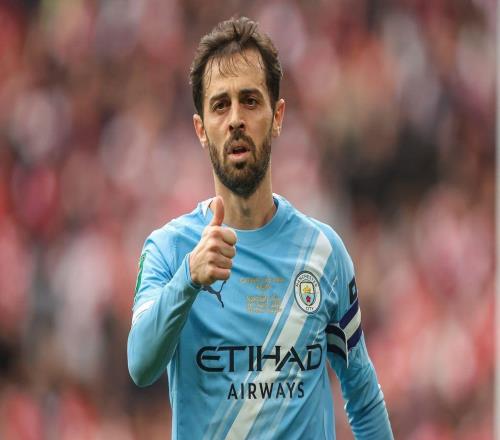 曼城挖到B席替身：6000萬(wàn)解約金砍半，總監(jiān)人脈派上用場(chǎng)