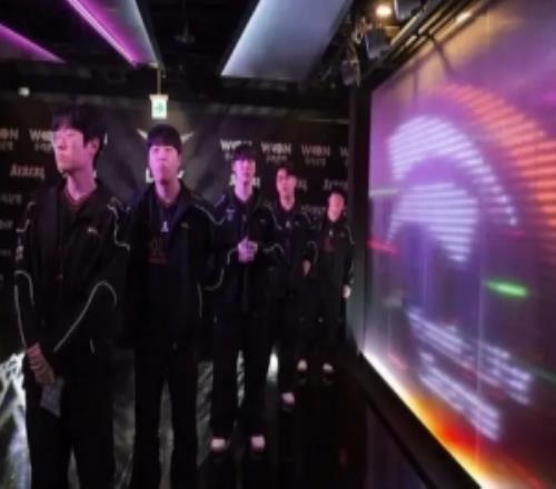 Homme監(jiān)督：訓(xùn)練賽成績(jī)很好，但比賽中經(jīng)常意見(jiàn)不一