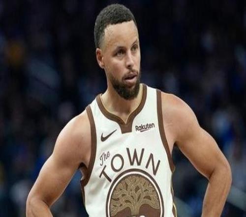 勇士:庫里將因傷病管理缺席今日對陣湖人的比賽