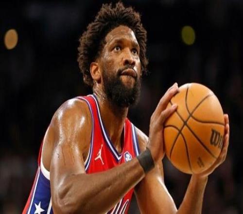 76人：恩比德被診斷出患有闌尾炎今日接受手術