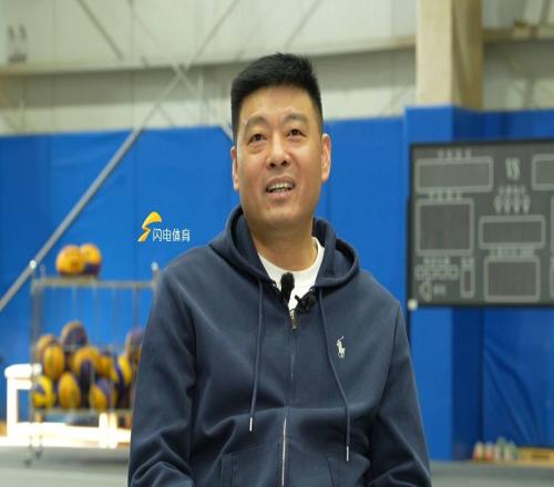 前山東男籃隊員劉震談“拼命三郎”稱號：我不止拼，也有技術在身