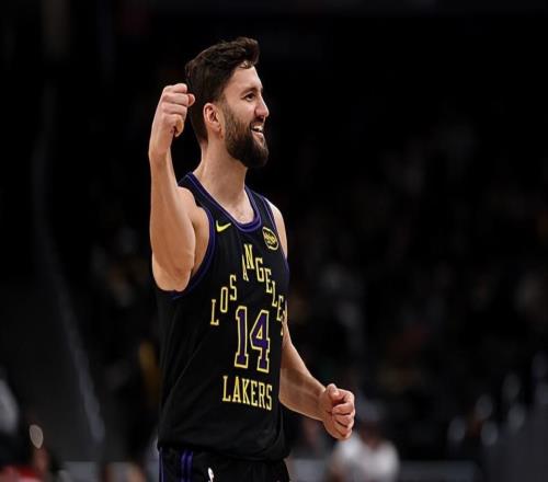 連勇士內線都打不動！湖人應該立刻裁掉這位能力有限的替補中鋒