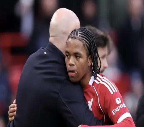 小雷：恩古莫哈在切爾西青訓時就讓人震驚，腳下頻率無比之快