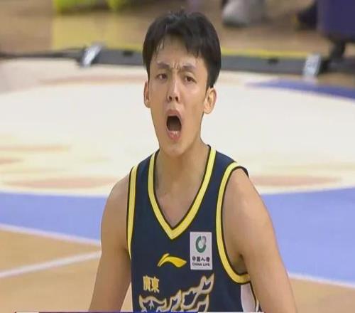 不出意外！CBA常規賽MVP會在這三人中產生！徐杰入選概率僅有10%