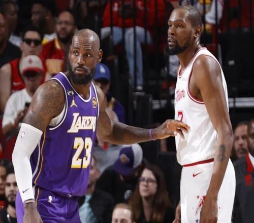 13次一陣歷史第一！詹姆斯斷崖式領(lǐng)先，杜蘭特庫里加起來都沒他多