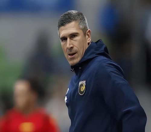 昔日于根偉在津門虎的左膀右臂，本賽季來國安當(dāng)助教，卻表現(xiàn)平平