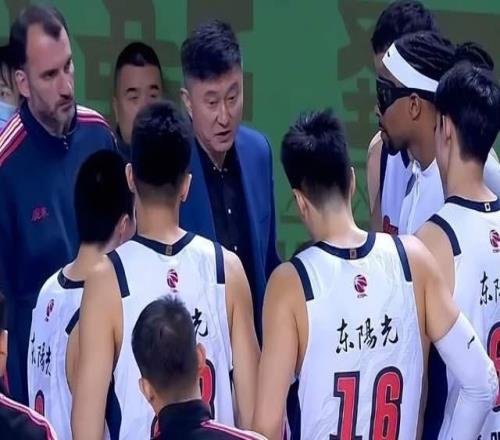 軍備競賽!廣東鎖定新大外,廣廈補充2米11強人,許利民也出手了