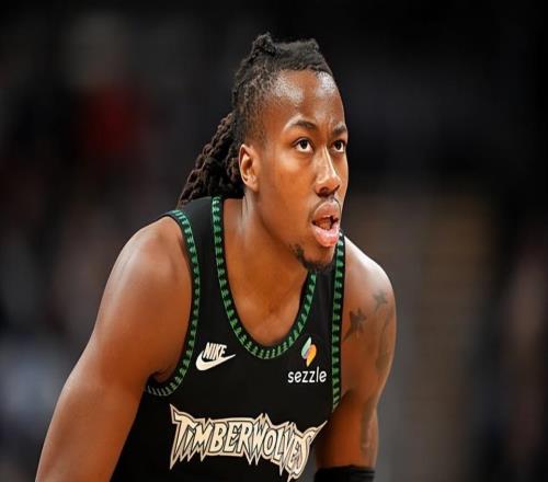 面對火箭繼續穩定輸出!森林狼后場新援的場上作用非常明顯