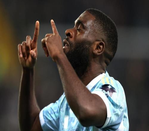 博加：斯帕萊蒂完全配得上續(xù)約我的未來還不確定