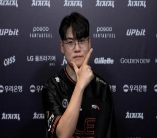 Guma：針對(duì)下路BP進(jìn)行大量的研究和思考，想拿到常規(guī)賽第1名