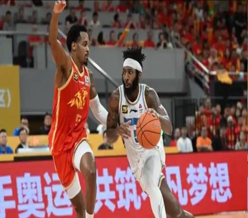 不是爭冠級別外援！末節5中1全場8分，被36歲老將打得找不著北