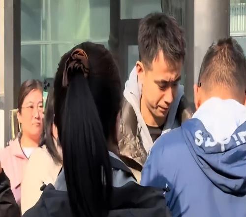 遼籃抵達濟南楊鳴繼續助力老東家,但愿拿下關鍵卡位戰力爭進八強