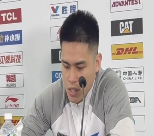 陳盈駿:上、下半場(chǎng)的表現(xiàn)差距太大,籃板和防守壓力做得不好