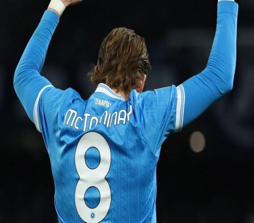 麥克托米奈近兩個賽季意甲進20球，五大聯賽中場僅次于帕爾默