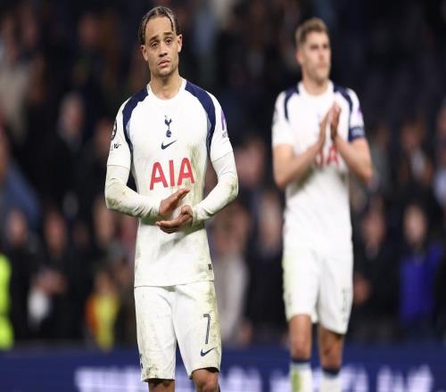 熱刺0勝開局砸1.2億換帥，德澤爾比首秀就踢保級生死戰