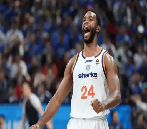 上海8883戰(zhàn)勝北京球員評(píng)價(jià)：2人優(yōu)秀，3人及格，4人低迷