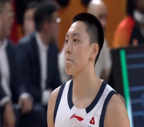 1分，2分，2分！3大主力表現低迷，廣東隊贏球杜鋒也不開心