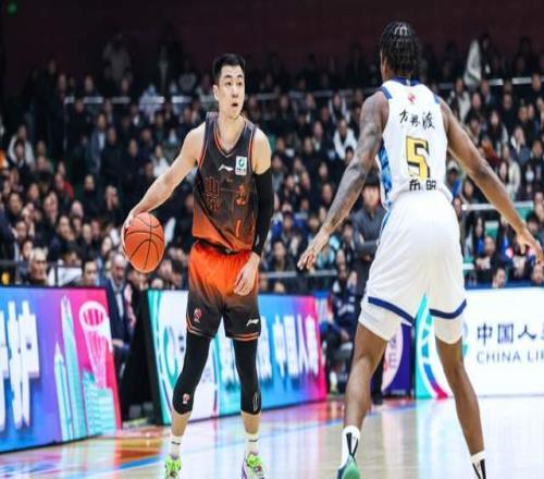 CCTV5直播！山東VS遼寧勝負難料，外援成勝負手，邱彪恐遭三連敗