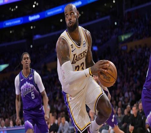 詹姆斯18分湖人131107爵士