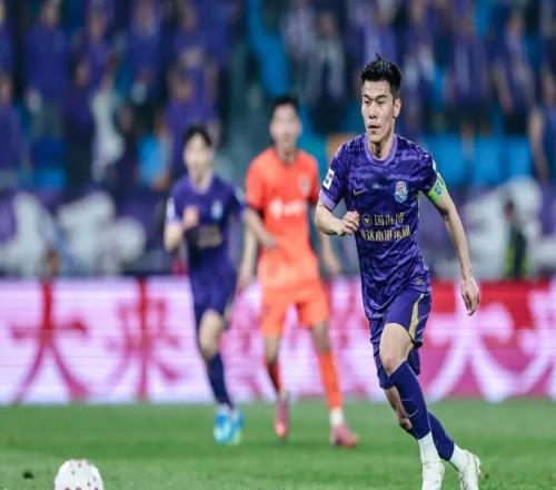 送點之后又送烏龍！連場補時丟球，津門虎雪上加霜