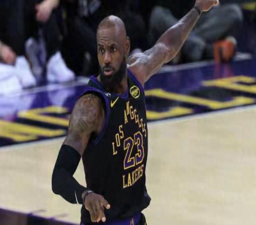 布朗尼爆發(fā)！湖人131107勝爵士，詹姆斯18+4+6+3，八村塁22+10+1