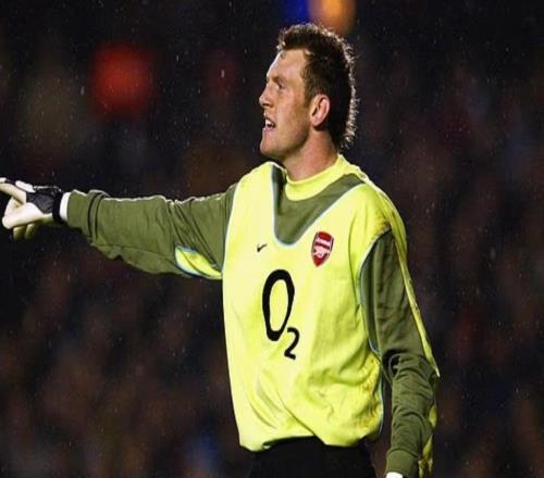 前阿森納門將格雷厄姆斯塔克:我曾向隊友出售假的Gucci包包