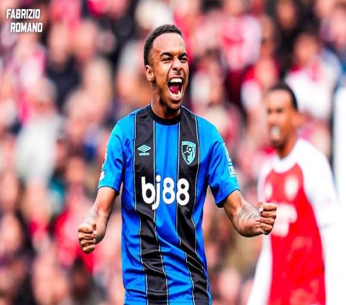 阿爾特塔栽了:9分優(yōu)勢變泡沫,曼城少賽2場等著收人頭