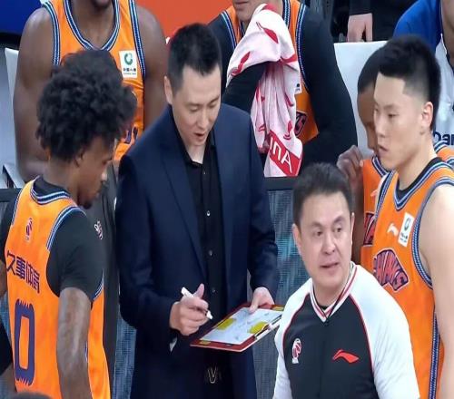 CBA變天！廣東北京大勝，遼寧輸掉關鍵戰，上海基本鎖定第一