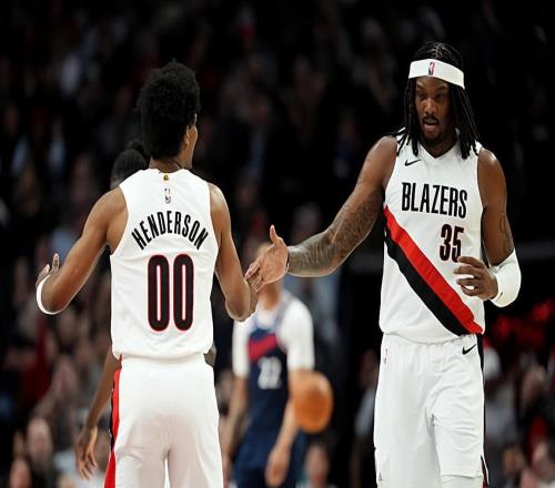 打出了攻守兼?zhèn)涞谋憩F(xiàn)！開拓者內(nèi)線大閘甚至還有不俗的得分能力