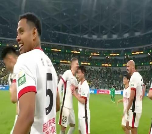 熱議成都絕殺國(guó)安：韋世豪狀態(tài)好國(guó)安更真實(shí)的定位是中游隊(duì)