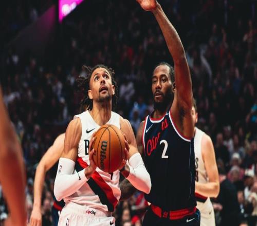 快船19分慘敗開拓者，基本無緣西部前八！小卡24分8板孤立無援