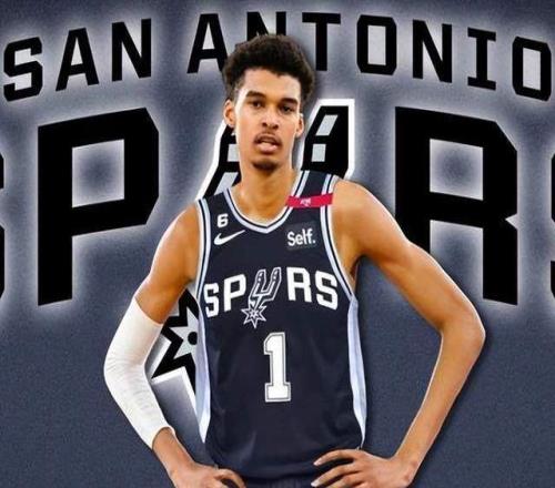 從百萬到十億，文班的錢包和球技一樣在狂飆