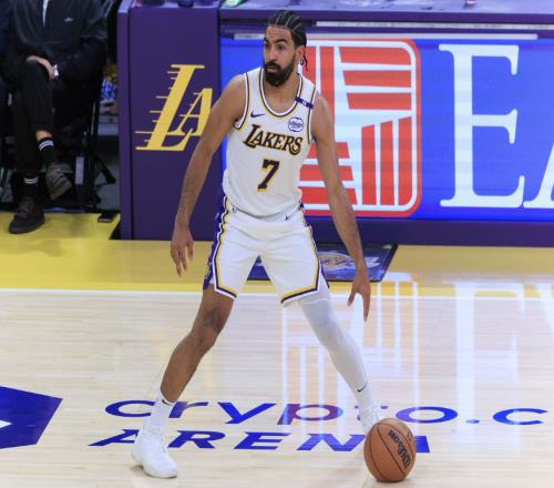 1換2！31助5失誤+三分45%，1100萬美元啊，湖人真賺到了